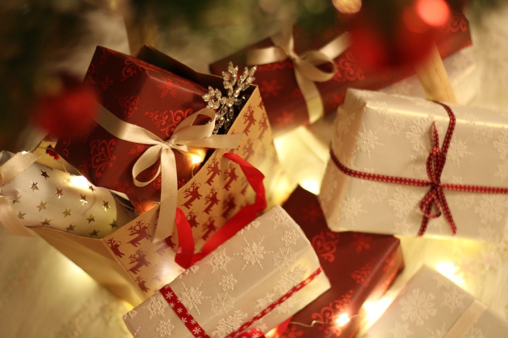 Image of a wrapped holiday gift