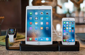 image of Apple Watch, iPad and iPhone